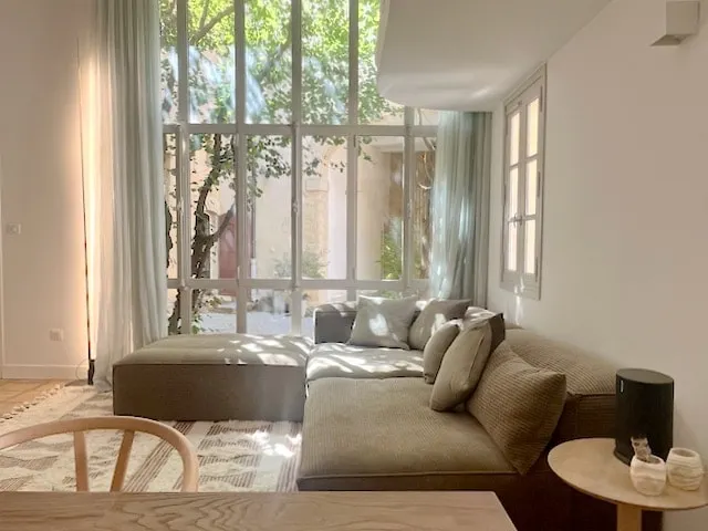 LUX Enchanting Duplex Aix City Center - Image 1