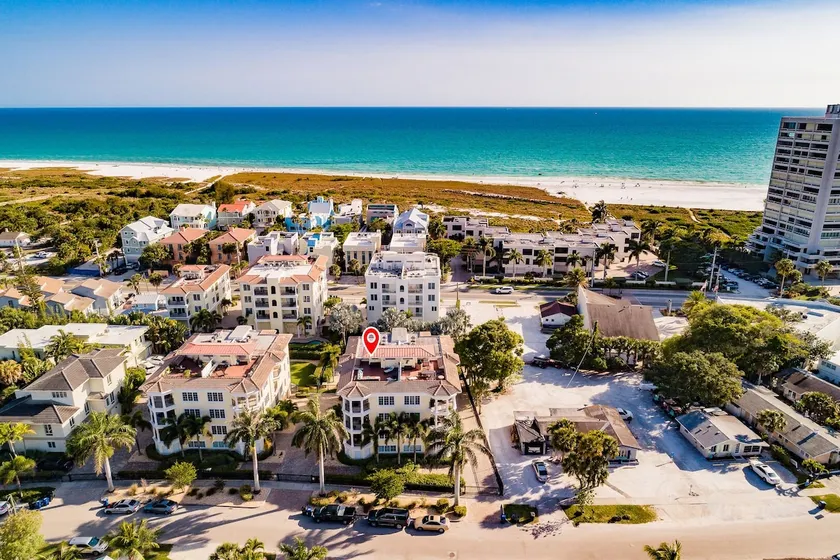 Coastal Luxury Penthouse - Image 1