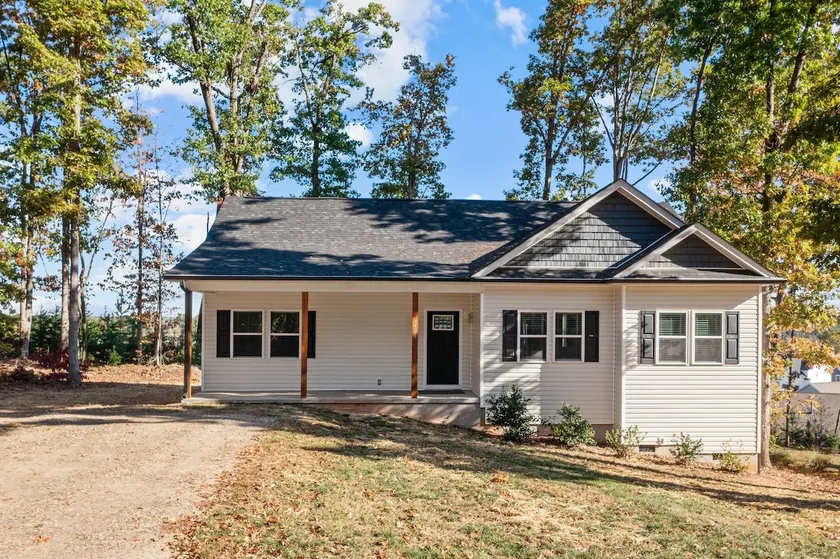 Cozy Retreat in Denver NC | Near Lake Norman - Image 1