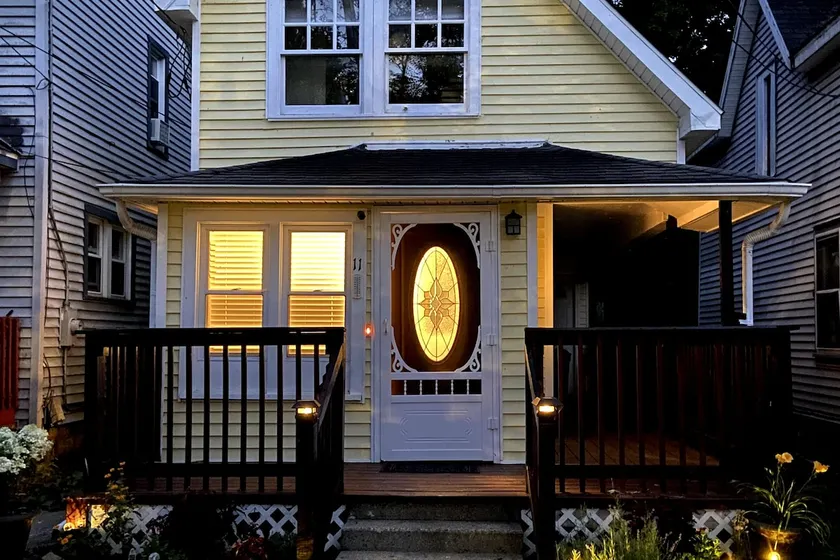 Convenient Cottage • Walk to Chautauqua Lake - Image 1