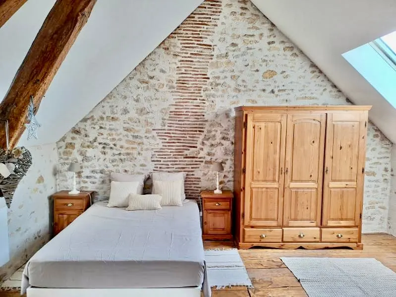 Nice cottage 2 minutes from the Magny Cours circuit - Image 1