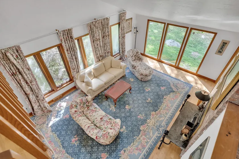 Spacious, Quiet, 4BR+office, 1.5 acres yard - Image 1