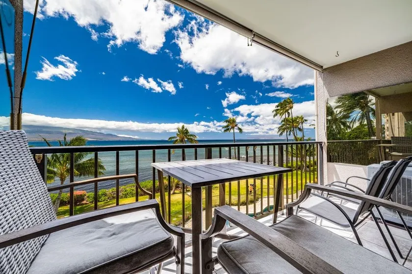 Ocean Front Property King bed, AC, pool, hot tub - Image 1
