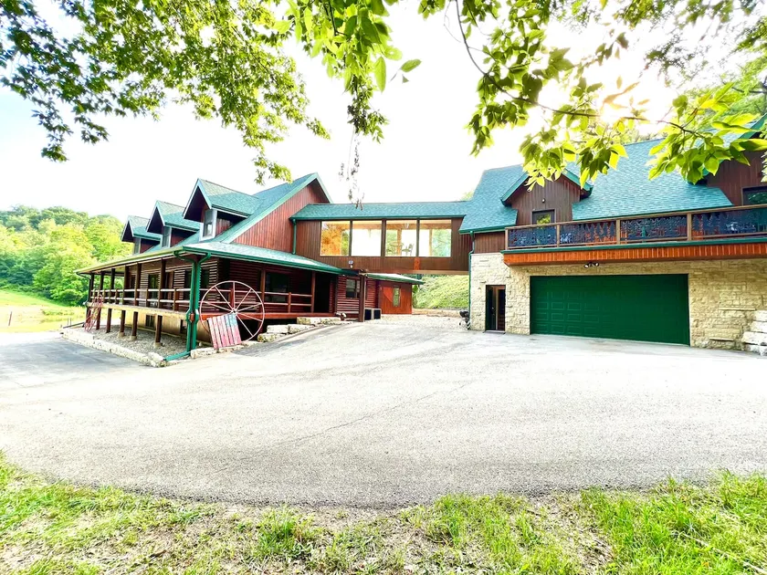 Secret Haven Log Cabin - Image 1