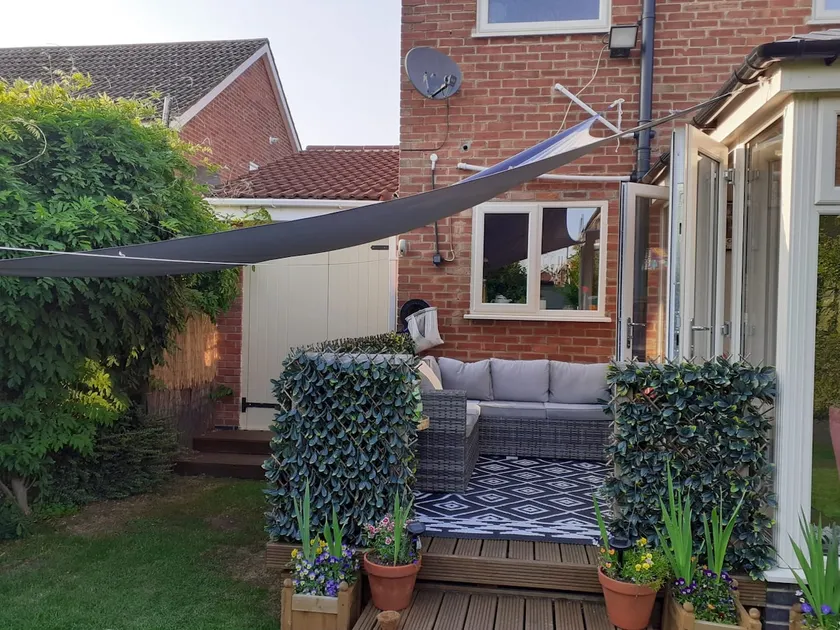 3 bedroom village house - Image 1