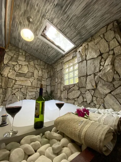 Family cottage in Visconde de Mauá, 2 en-suites. - Image 1
