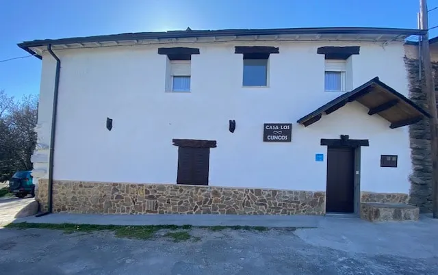 Casa Los Cuncos - Image 1