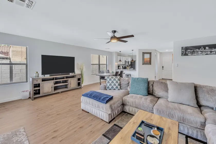 MUST SEE! Large 3-Bedroom Home in DT Gilbert - Image 1