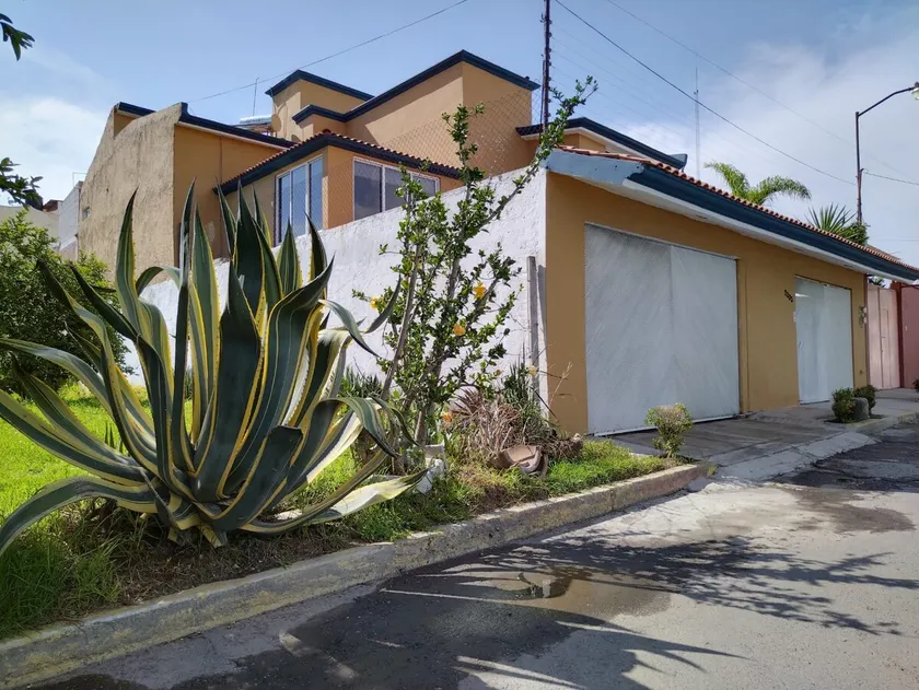 Casa Las Golondrinas Cholula Center - Image 1