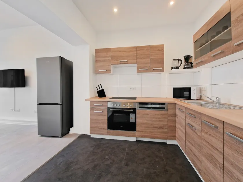 Tolstov Apartments - 3 and 4 Room Monteur Apartments - Image 1