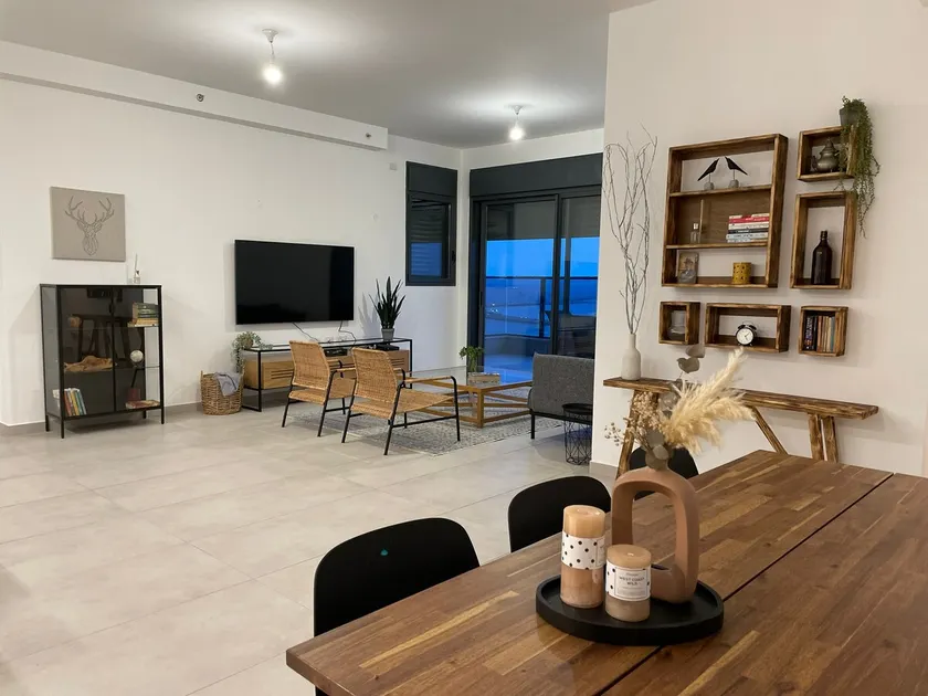 New Luxury beach front apartment - Image 1