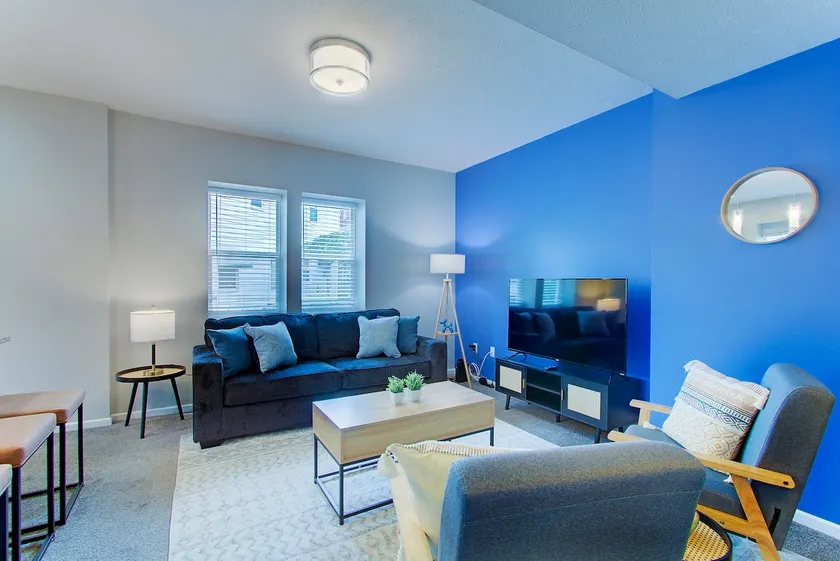 Upscale Little Italy Two Bedroom w/ Private Drive - Image 1