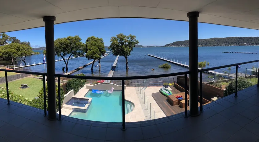 180° degree prosperous sea view, private jetty - Image 1