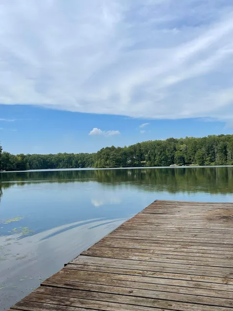 Long’s Lakehouse - Image 1