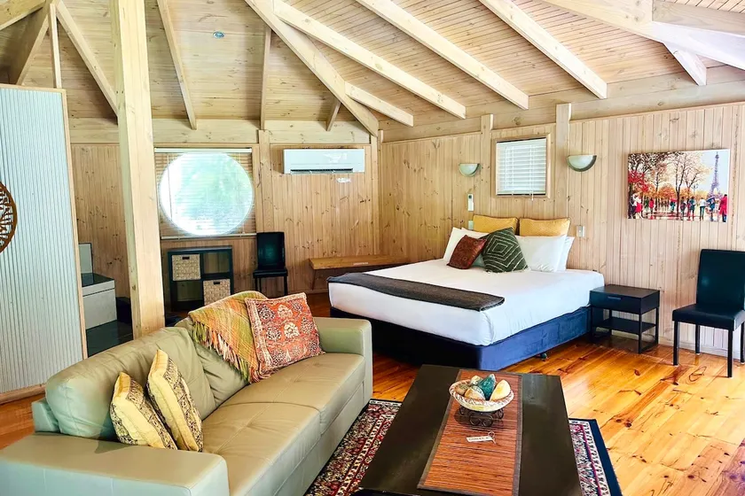 Deluxe Chalet - Image 1