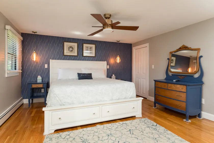 Charming New England Home - Image 1