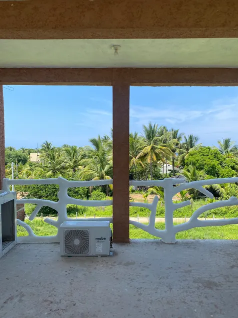 Beach House, your exclusive oasis - Image 1