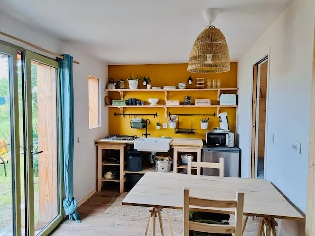The studio - Image 1