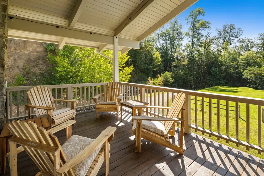Whittier Woods Retreat - Image 1