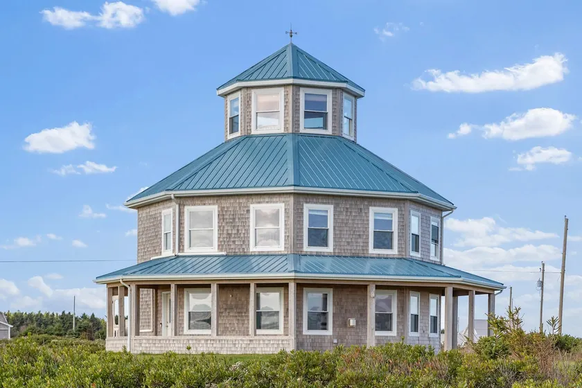Lighthouse Home w/ Beach Access - Shipwreck Point - Image 1