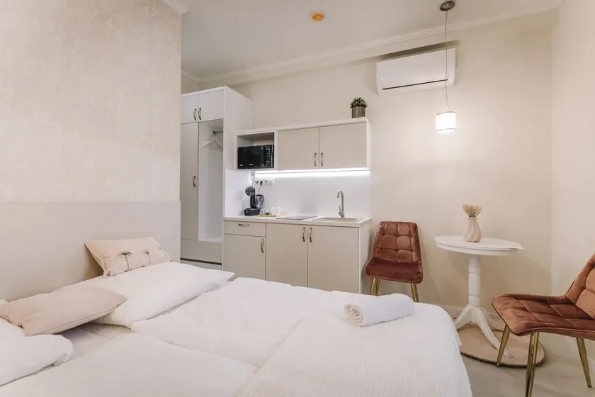 Double apartment (f/4) - Image 1