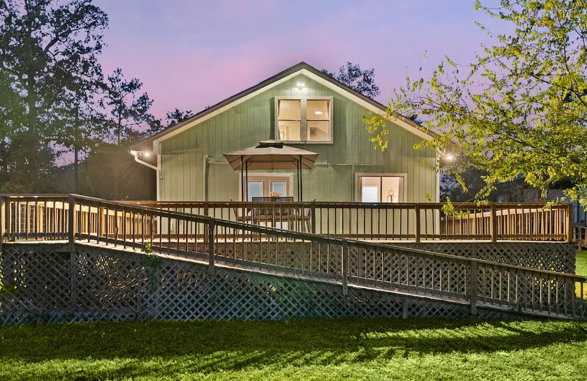 〽️ Sunrise Waterfront Cottage Wheelchair friendly - Image 1