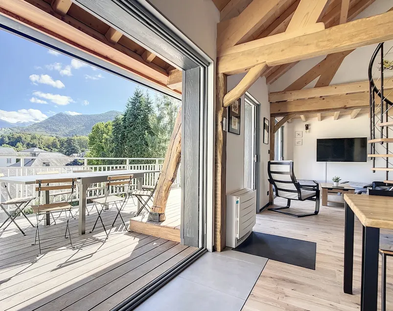 Exceptional apartment, top floor, terrace. - Image 1