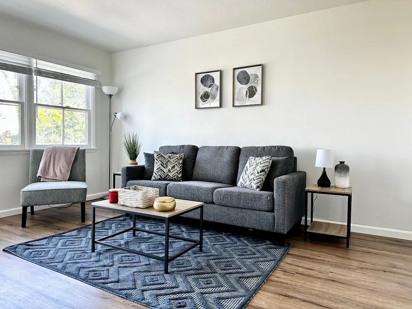 San Diego Gem! Location A+! - Image 1
