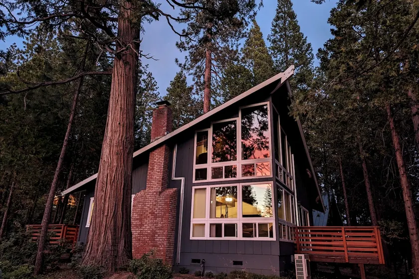 Cozy Cabin in the Woods - Image 1