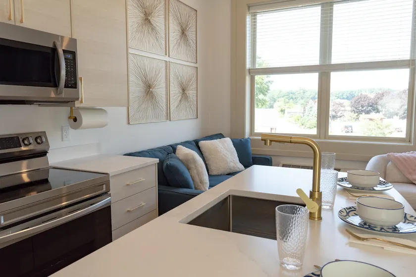 Modern Suite Retreat @ SoHa No 2 - Image 1