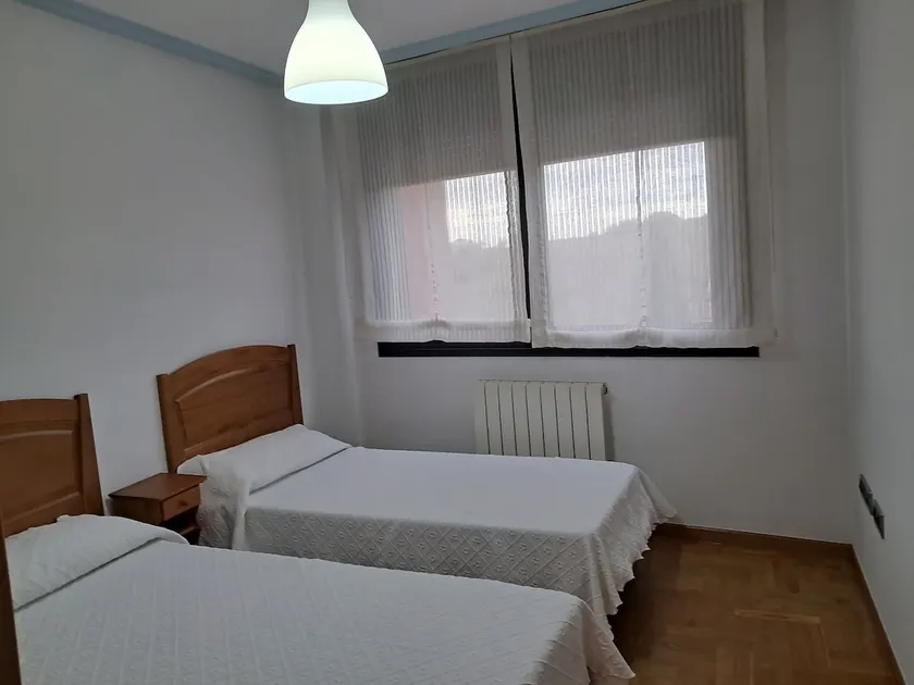 Apartment in the center of Asturias - Image 1