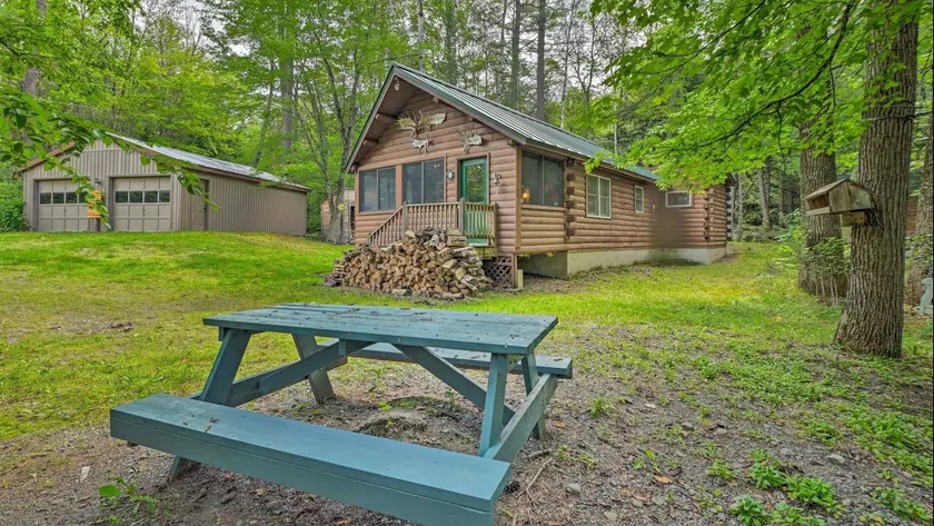Home base for all The Forks activities! - Image 1