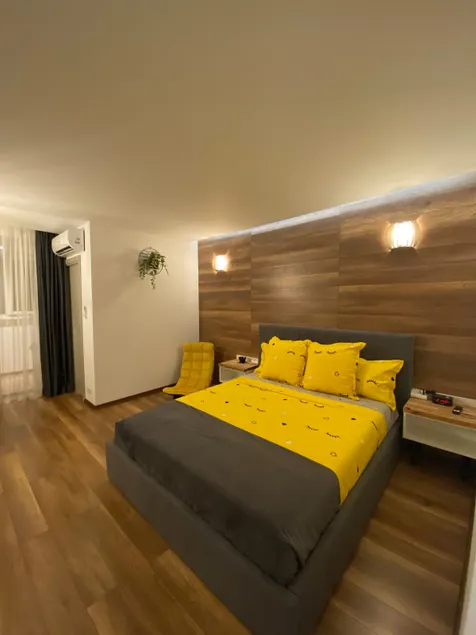 2nd Lovely condo near Arch of Triumph - Image 1