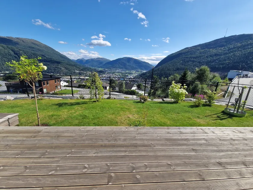Apartment with amazing views + private fitness room - Image 1