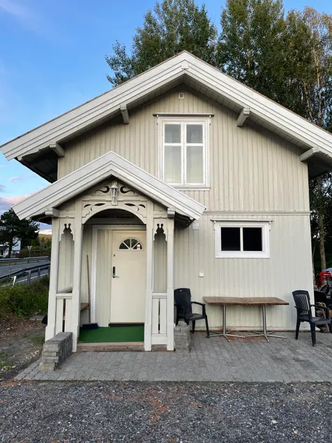 Charming farmhouse from 1860 - Image 1