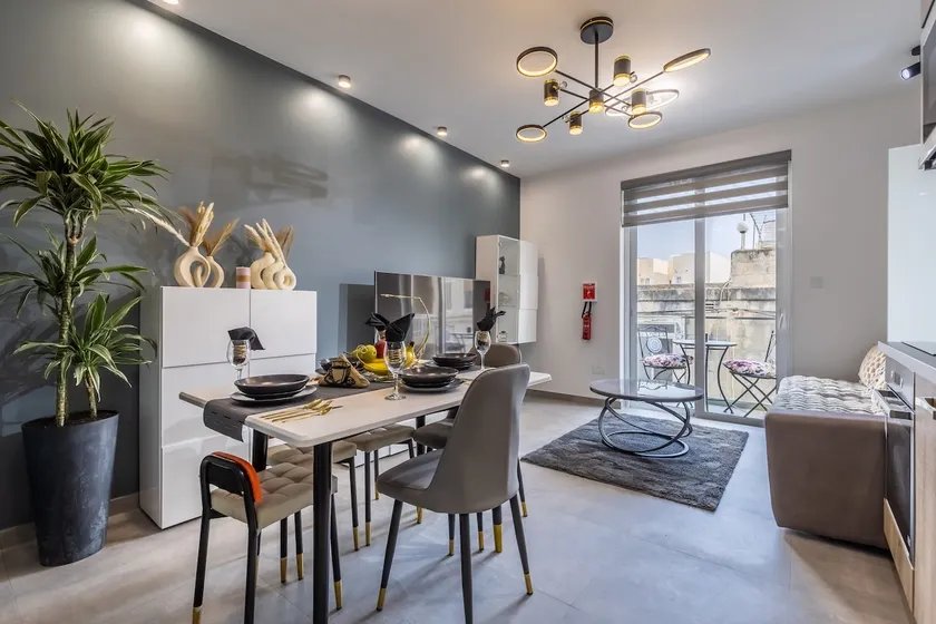 Velvet Noir Apartment - Image 1