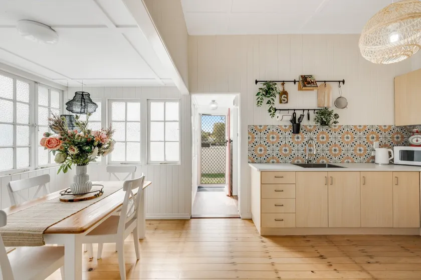 Cherry Tree Cottage! CBD Magic! - Image 1