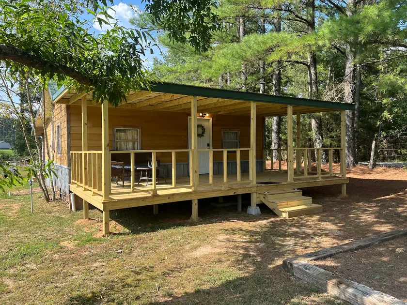 Paradise Pines Cabin - Image 1