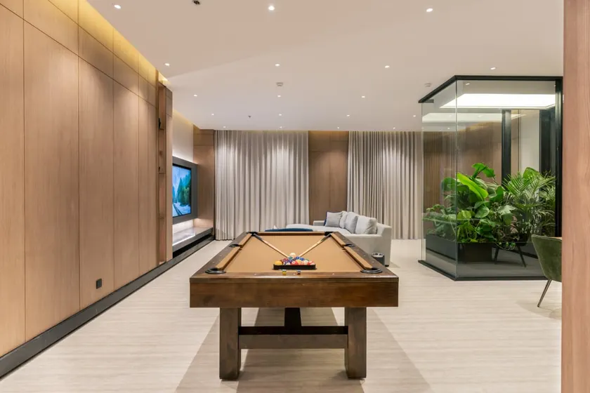 Billiard garden apartment with private enterance03 - Image 1