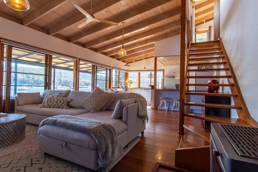 Captivating Waterfront Cottage - Scotland Island - Image 1