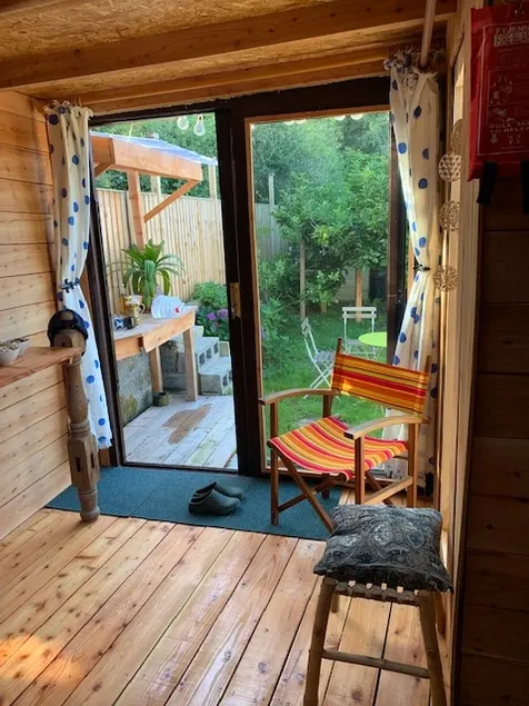 Eco Shed. Small, handmade wood cabin. Shower Room. - Image 1