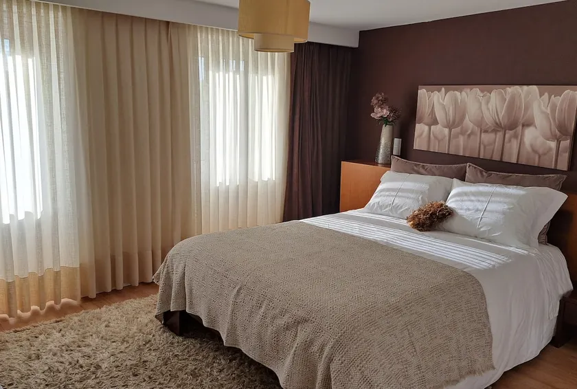 Casa da Praça Guesthouse - Image 1