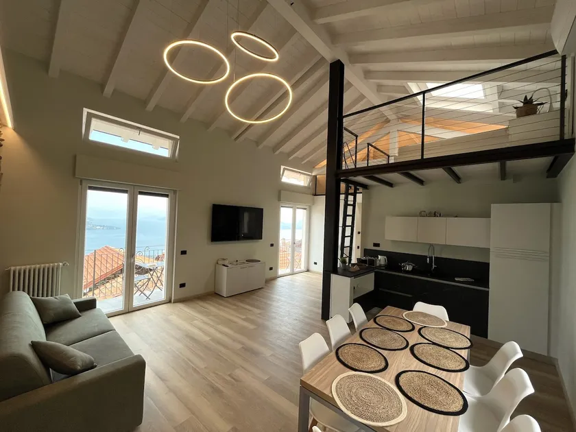 Ca' di Cambret Apt 3 with lake view - Image 1