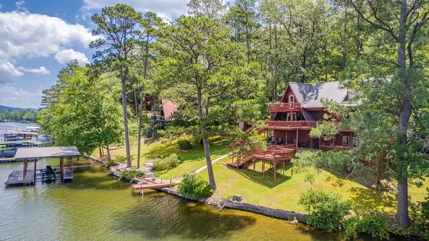 Lakefront on Hamilton w/ Game Room & Boat Dock! - Image 1