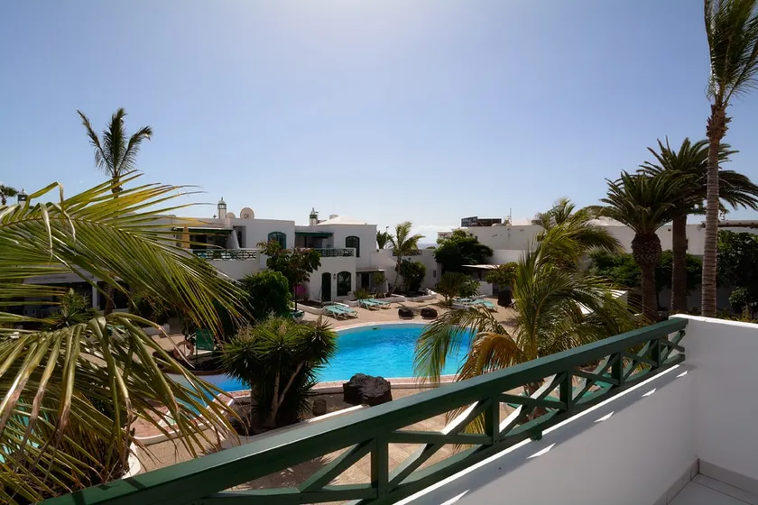 Appartement de vacances 'Rocas Negras' près de la plage, vue piscine et terrasses - Image 1