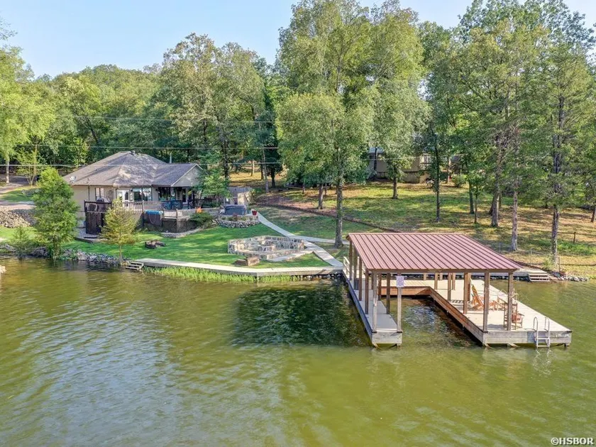 Lake Hamilton home w/boat dock & guest house! - Image 1