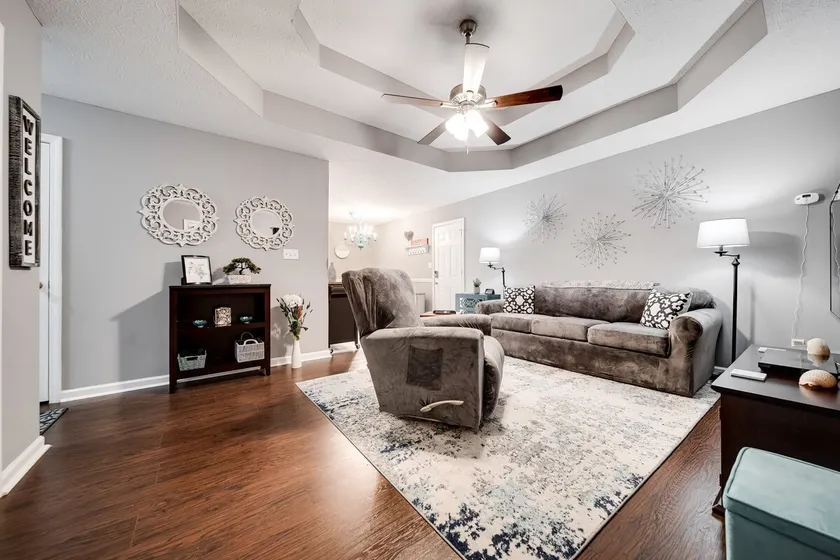 Touch of Turquoise - Image 1