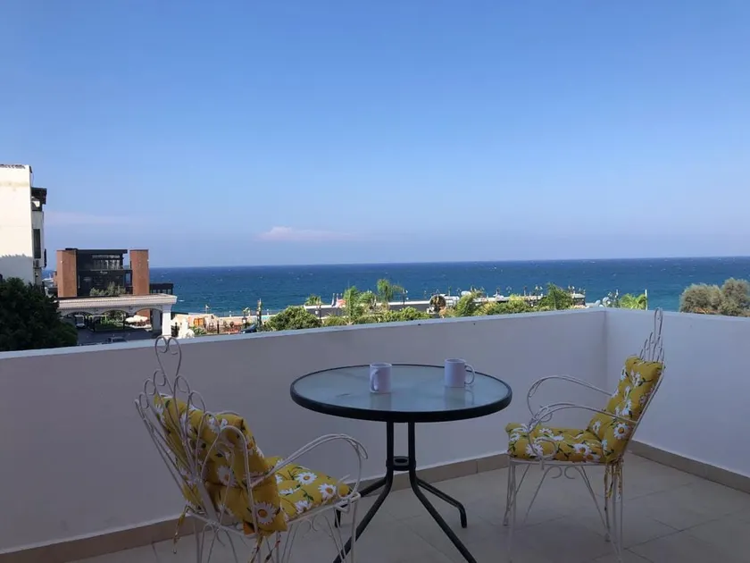 City center, beach, casino,sea. - Image 1