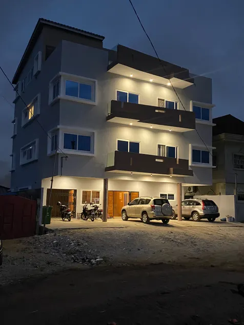 2-bedroom apartment / Univers - Image 1