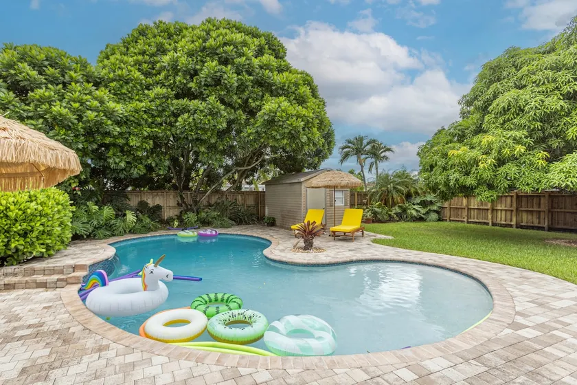 Beach-Style Pool • Colorful Retreat • Near FIU - Image 1